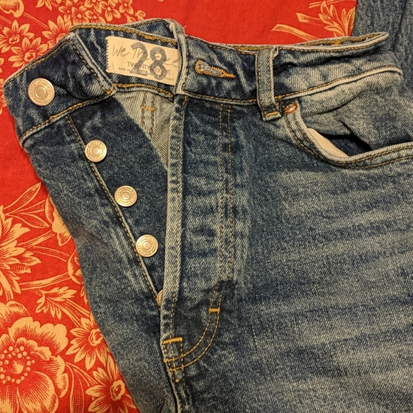 Jeans - Picture 3 of 4